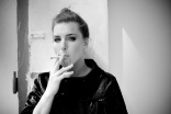 Lenka Krobotová # *1977, česká herečka, členka souboru Dejvického divadla.