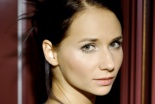 Sandra Nováková # *1982, česká herečka a zpěvačka.