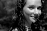 Sandra Nováková # *1982, česká herečka a zpěvačka.